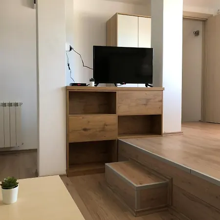 Small & Sweet * Belgrad